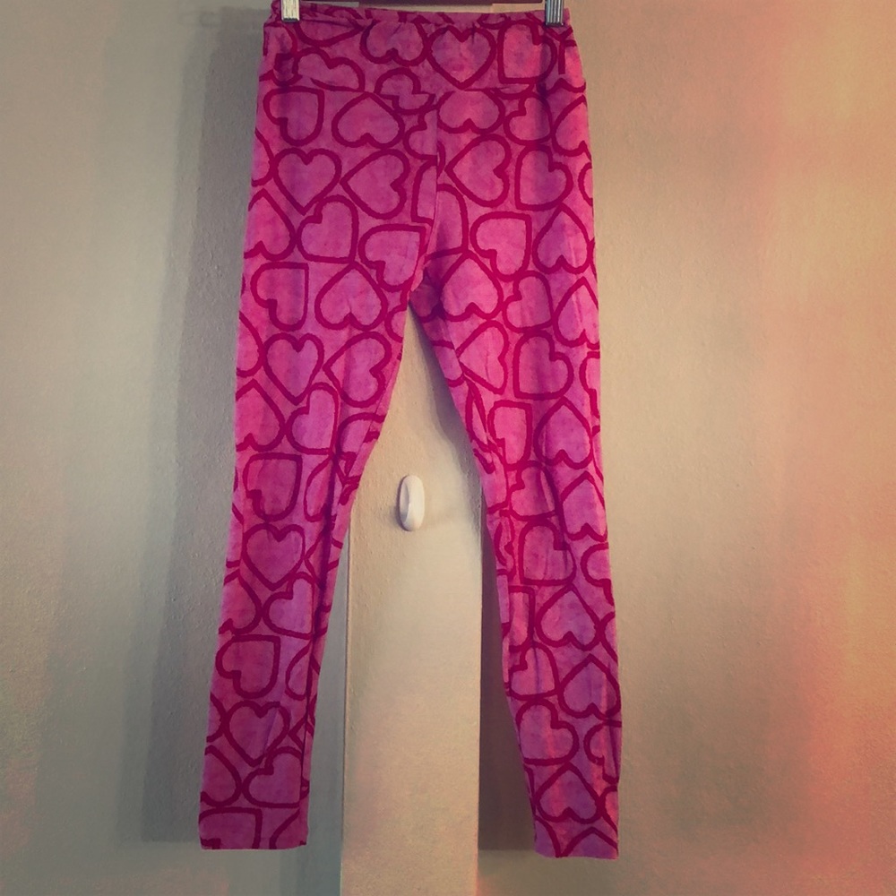 LuLaRoe OS Valentine’s Day leggings